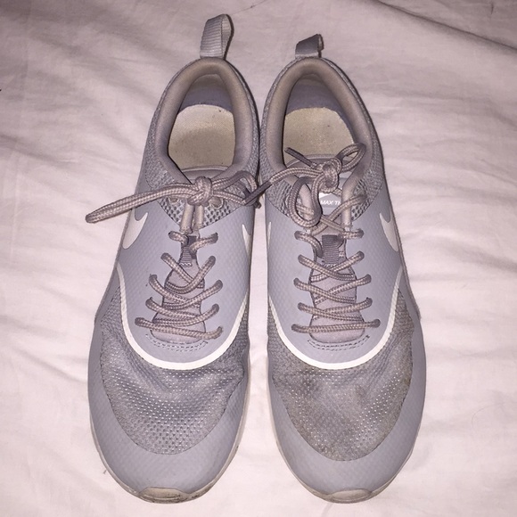 Grey Nike air max Thea’s - Picture 3 of 3